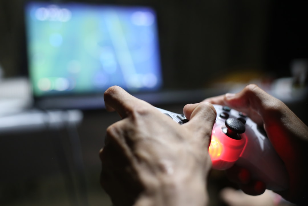 under growth games uggcontroman controller