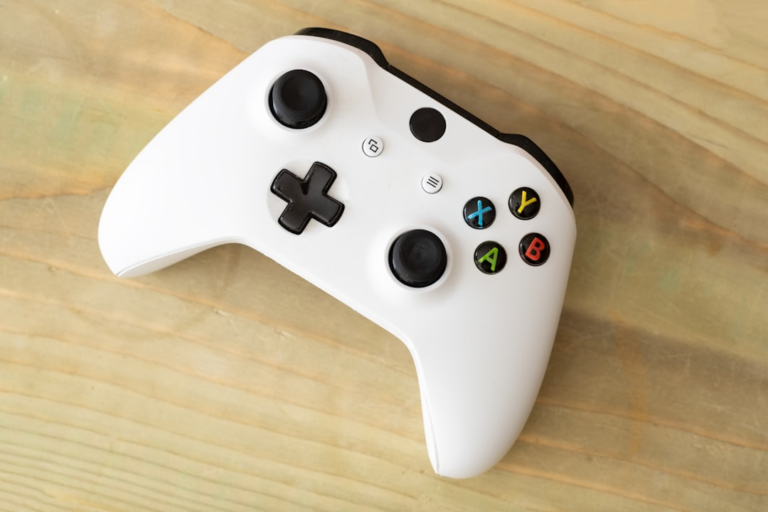Under Growth Games UGGControMan Controller: Features, Settings, Uses, and Gaming Guide under growth games uggcontroman controller